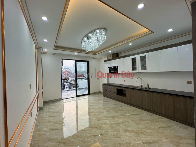 BEAUTIFUL TAY HO HOUSE 50M, 6 FLOORS, ELEVATOR, BUSINESS, CAR GARAGE Sales Listings