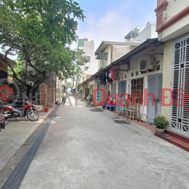 LAND SALE GET PHUC DONG HOUSE 36M 3 BILLION 6 RED CAR MILITARY DISTRICT. _0