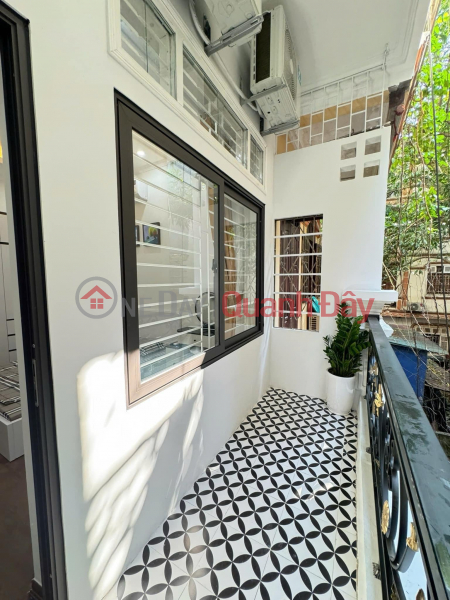 đ 7.55 Billion Super product Bui Xuong Trach, Thanh Xuan, area 45m2, frontage 4m. Beautiful house near the street.