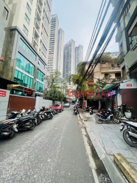 Property Search Vietnam | OneDay | Residential Sales Listings HOUSE FOR SALE ON STREET FRONT IN NAM TU LIEM DISTRICT - CORNER LOT WITH 3 STREET FRONTS - WIDE SIDEWALK - TOP BUSINESS - 6 FLOORS WITH ELEVATOR