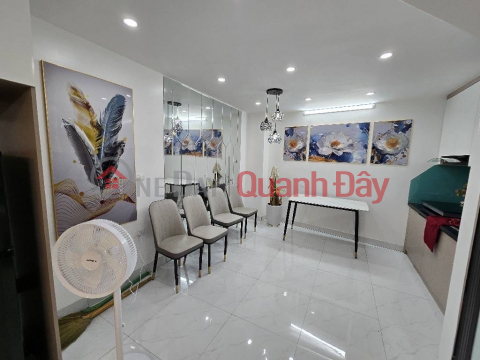 HOÀNG HOA THÁM 45M,4 NGỦ GIÁ 8,1 TỶ,FULL NỘI THẤT,NGÕ THÔNG,NỞ HẬU ĐẸP _0