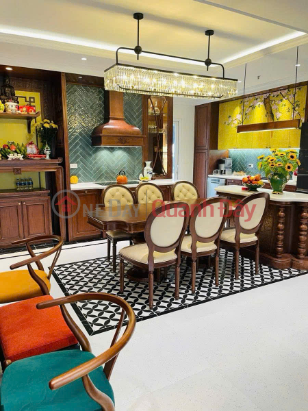 đ 10,5 tỷ | Golden Palace MỄ TRÌ, NAM TỪ LIÊM 124m 3PN, Đẹp lung linh, 10.5 tỷ, Tiện ích cao cấp