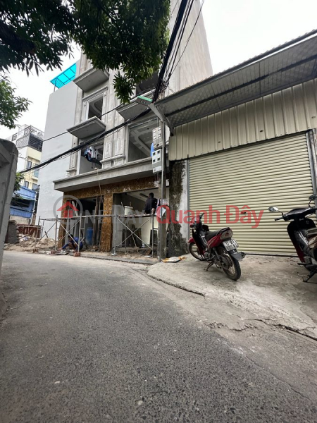 Property Search Vietnam | OneDay | Residential, Sales Listings Beautiful house for investment, Nguyen Van Linh - Phuc Dong, 40m2 x 6 floors, 9.8 billion VND, Long Bien, Hanoi - Car parking available at the gate.