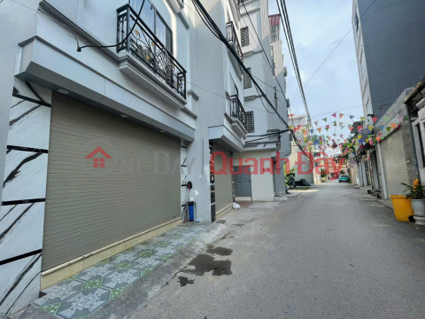 RARE 51M YEN LO YEN NGHI_ 5 FLOORS ELEVATOR_ CARS PASS THE HOUSE_ PARKING LOT 20M FROM THE HOUSE_ TONS OF AMENITIES, OVER 10D _0