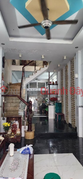 Private house in front of area 100m2, Ly Chieu Hoang, Right Binh Phu, District 6. Horizontal 3.9x26m. 4 floors (5 bedrooms),just a little bit Sales Listings