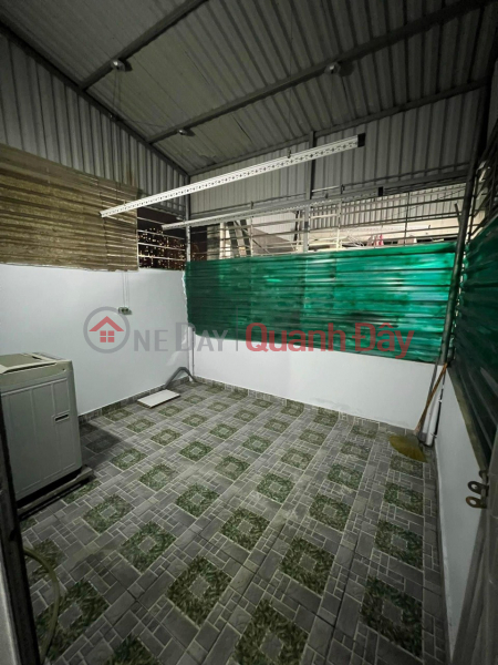 đ 11 Million/ month, PRIVATE HOUSE FOR RENT WITH ENTIRE CAR LANE, 255 LINH NAM, 4 FLOORS, 43M2, 5 BEDROOMS, 11M