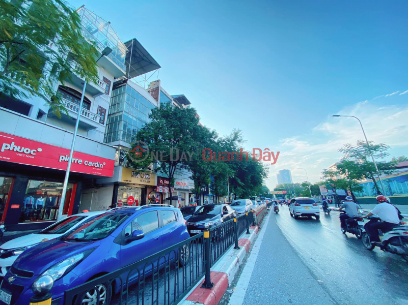 Property Search Vietnam | OneDay | Nhà ở Niêm yết bán | Mặt Phố Chùa Bộc, 27m2, MT6.8m, 15.4Tỷ, Phố Quần Áo - Mỹ Phẩm, 0977097287