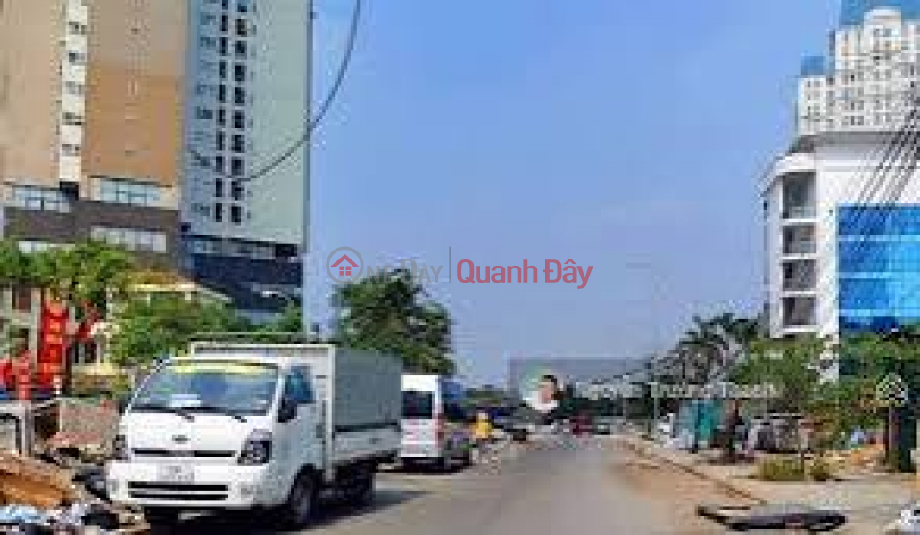Property Search Vietnam | OneDay | Residential | Sales Listings 219m2 of land for sale on Dong Me street, Nam Tu Liem district, with a 16.5m frontage, ideal for investment.