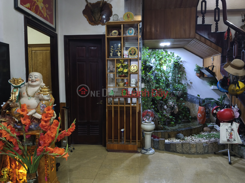 ► Góc MT Phạm Cự Lượng 175m2, ngang 7.9m, 3 tầng Nội thất Gỗ xịn Niêm yết bán