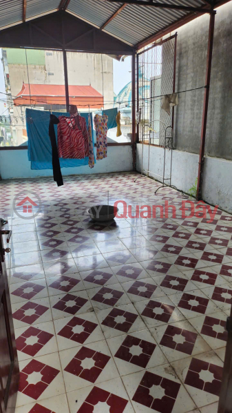 đ 120 triệu/ tháng | Cho thuê nhà nguyên căn ngõ 23 Xuân La, Tây Hồ, Hà Nội. 12tr/tháng. 5 tầng, 52m/tầng, 5 ngủ, 4 VS, 1 khách, 1