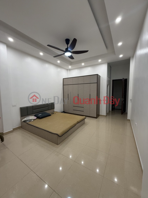 Thịnh hào 47m 7 tầng chỉ 11,8 tỷ, nhà mới đẹp long lanh, ngõ nông, gần ô tô _0