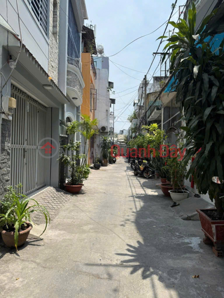 đ 8 Billion, (Urgent sale) house with 2 alley frontages, in Ward 3, Go Vap, separate pink book, car parking at the door!!