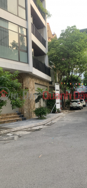 Extremely cheap, office floor for rent 60m2 only 10.8 million\\/month Cau Giay street Nguyen Khanh Toan full furniture | Vietnam, Rental, ₫ 10.8 Million/ month