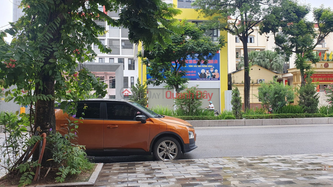 Property Search Vietnam | OneDay | Residential | Sales Listings Super product Lac Long Quan, huge frontage 9.4m, 115m², 8 floors, elevator, top business, wide sidewalk, 74 billion