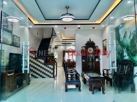 Selling Trung Luc townhouse, area 100m2, road 6m, PRICE 6.3 billion very beautiful private yard _0