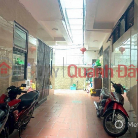 Hoang Hoa Tham Street, 35m² x 5 floors, 7.8 billion VND, alleyway is wide and accessible, near car access, fully furnished. _0