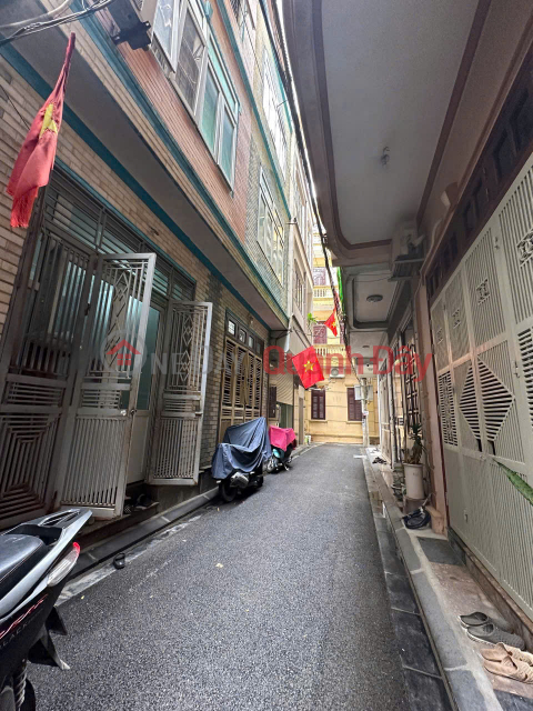 OWNER FOR SALE 3-STOREY HOUSE - 36m², GROUP 26, NEAR LAP GHAP MARKET _0