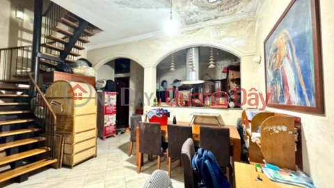 House for sale on Nguyen Ngoc Nai Street - Thanh Xuan, 70m2, VIP frontage, price slightly over 18 billion _0