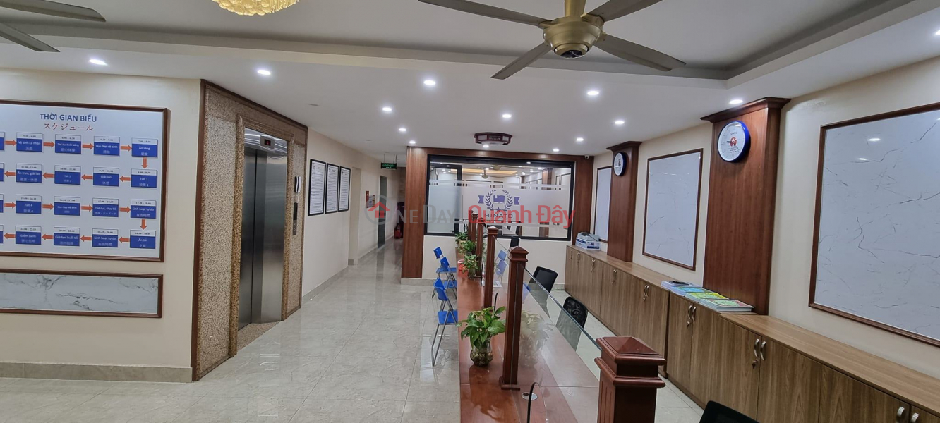 Tòa mặt phố Phùng Chí Kiên 217m2, 9 tầng, doanh thu 300tr/th, chỉ 96 tỷ Niêm yết bán