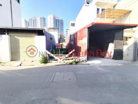 Land on line 2 near Thien Loi - Truc Cat intersection, 5m asphalt road, Price 55 million\/m _0