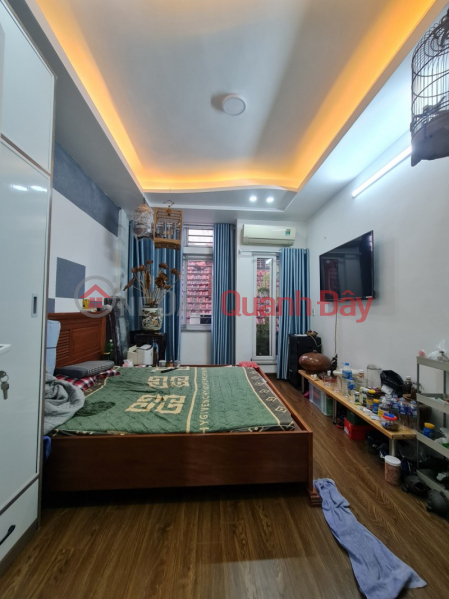 Private house for sale in Cu Loc Thanh Xuan 27m 6 floors 3 bedrooms shallow lane near car nice house in the district 3 billion contact 0817606560, Vietnam, Sales ₫ 3.7 Billion