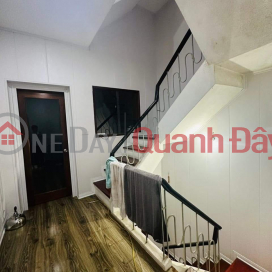 House for sale right next to Hoang Hoa Tham street, Ba Dinh 31m 4 floors 3.3 billion VND _0