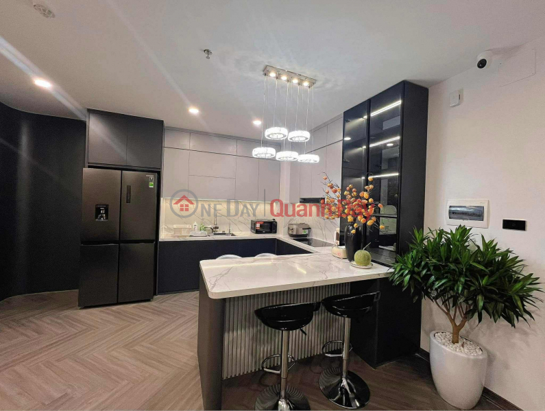 Need to sell 67 m2 apartment, middle floor, Blu star - Trau Quy, price 67 million\\/m2, contact 0985865658 Sales Listings