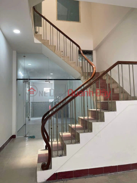 3-STORY HOUSE ON PHAM PHU THU MT, 4x25m, 4 bedrooms, 5 bathrooms, for service _0