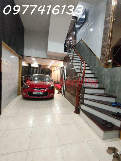 House for sale in Nguyen Chi Thanh, Dong Da. 7-seat car garage - avoid cars. 43m2 x 6T x MT 4.3m. Price 13.7 billion VND _0