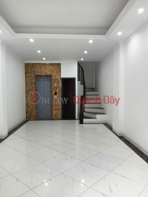NHÀ ĐẸP - ĐC E Hưng Cần Bán Nhanh Căn Nhà Mặt Ngõ 85 Bát Khối, Long Biên, Hà Nội _0