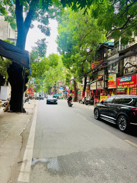 NHÀ LÔ GÓC, DOÃN KẾ THIẾN,GARA OTO TRÁNH,THANG MÁY,KINH DOANH:74MX6T,MT:5M, 28TY _0