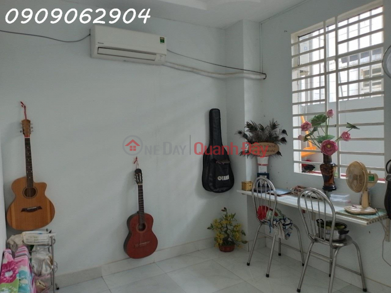 đ 640 Million | Owner needs to sell private pink book house of 24m2 near Hung Long market, Binh Chanh, price only 640 million