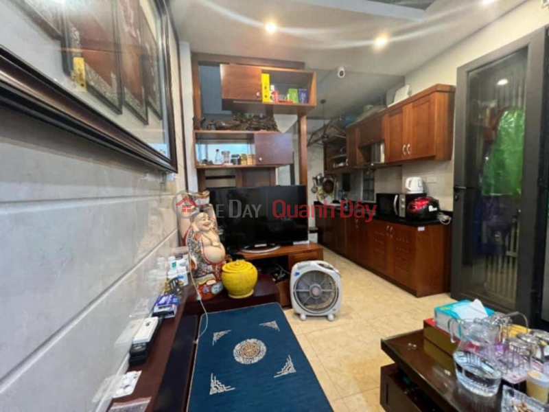 Hoang Hoa Tham street, 27m x 5 floors, 6.3 billion VND, 50m from parking lot, spacious alley. | Vietnam Sales | đ 6.3 Billion