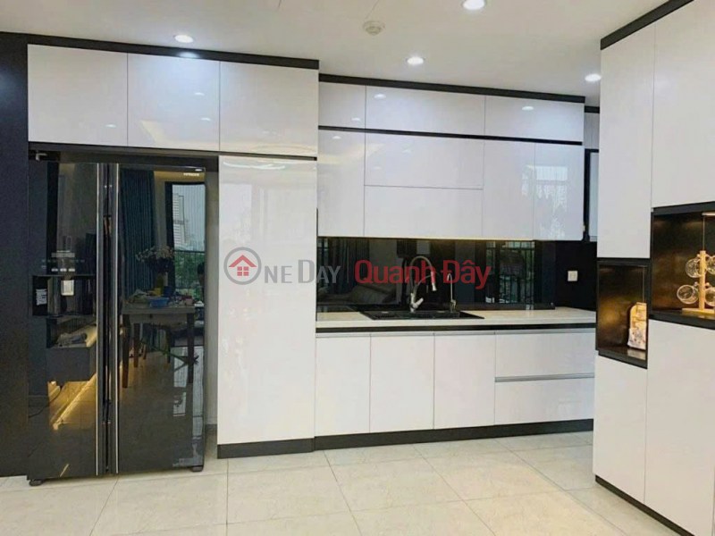 Em cần bán căn 2 ngủ 88m2 VINHOME D’CAPITALE Trần Duy Hưng Niêm yết bán