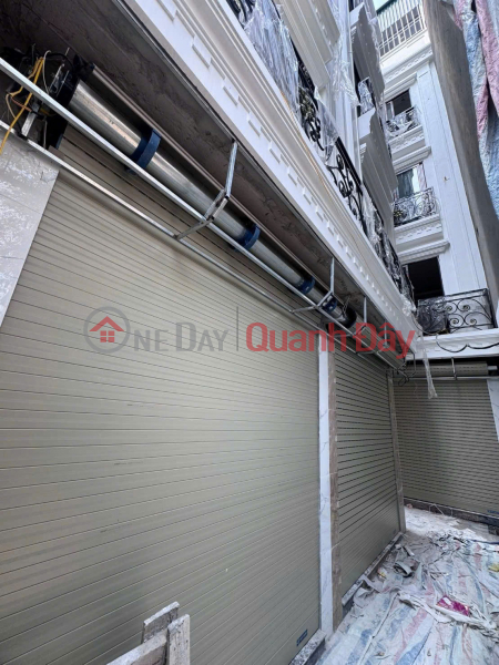 Cực hiếm : Mở Bán liền lô 4 căn - nhà 5 tầng đang hoàn thiện, tại Cự Khối, Long Biên chỉ 3,9 tỷ Niêm yết bán