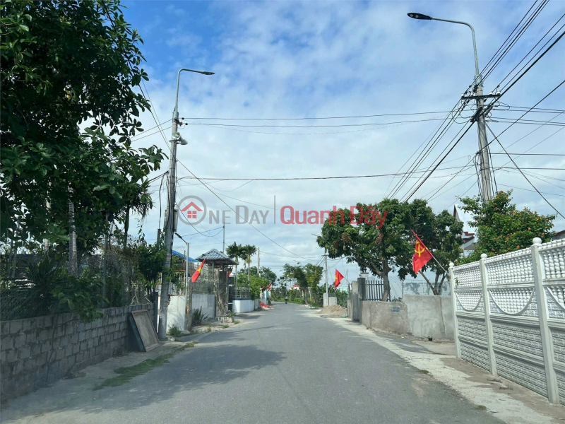 LAND PLOT ON 10M WIDE ASPHALT ROAD, NEAR MẠC STREET – 90M2 – PRICE 2.X BILLION VND – RARE PLOT ON MAIN ROAD – ZALO 0567 222 555 Sales Listings