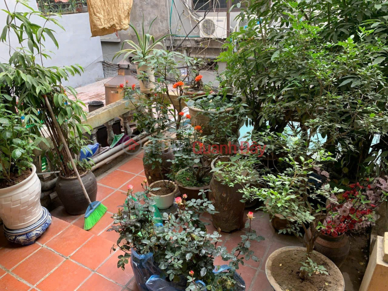 Nhà đẹp- giá ưu đãi chính chủ cần bán nhanh căn nhà khu đất vàng phường Giảng Võ, HN | Việt Nam, Bán đ 5,9 tỷ