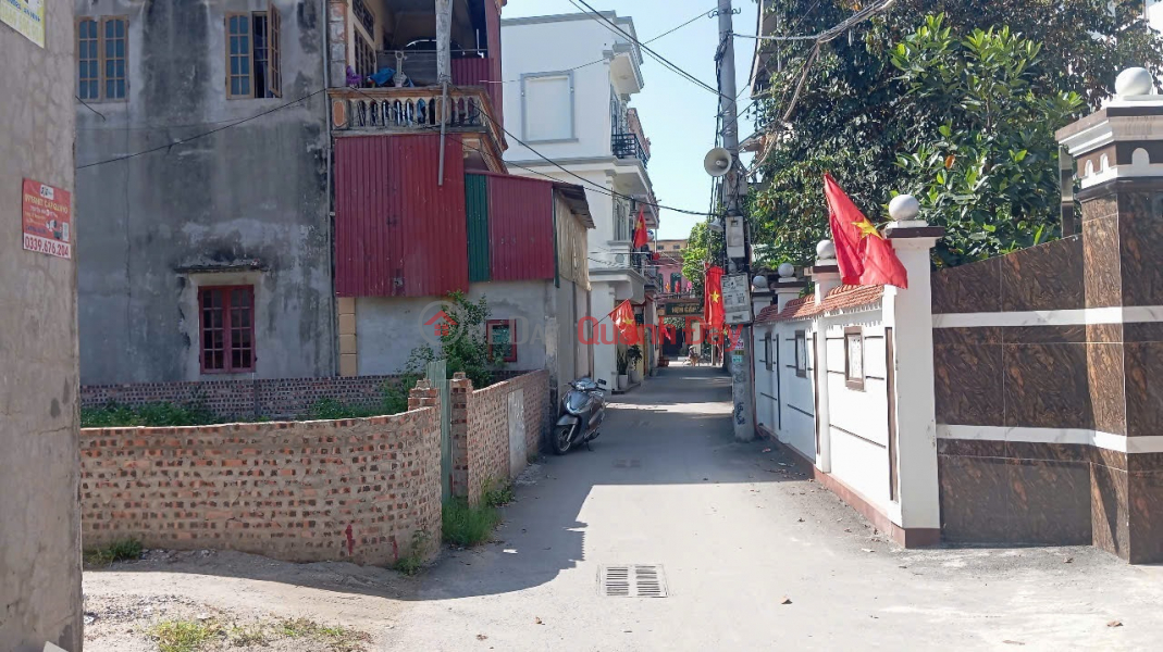 Property Search Vietnam | OneDay | Residential, Sales Listings Land for sale in Thanh Khuong, Bac Ninh. 60m2 * frontage 4.5m * 2.95 billion. Corner lot, 7-seat car can enter the land.