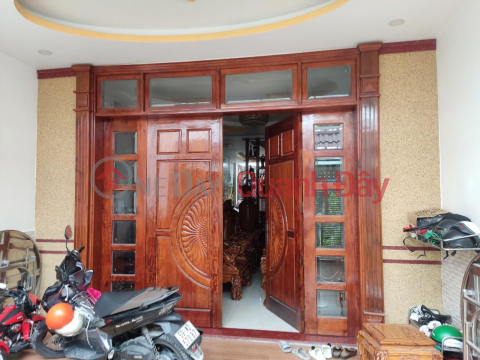 BEAUTIFUL HOUSE - GOOD PRICE - FOR SELLING OWNERS House Beautiful Location In Tan Tao A Ward, Binh Tan District, HCM _0