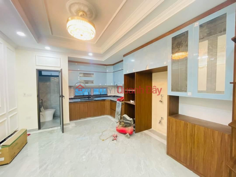 Property Search Vietnam | OneDay | Nhà ở, Niêm yết bán Chủ làm ăn lộc, thay nhà mới - nhà to mặt phố - gara 2 oto kinh doanh bất chấp- 8 tầng chỉ nhỉnh 15 tỷ có