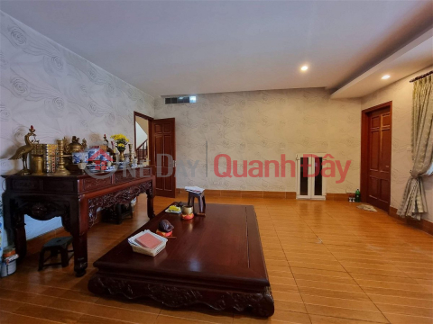 Single Villa for Sale on Tran Kim Xuyen Street, Cau Giay District. 203m Frontage 15m Approximately 68 Billion. Commitment to Real Photos Description _0