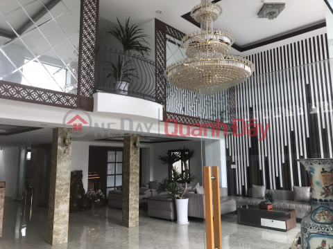 Bán gấp khách sạn 5 tầng nội thất và thang máy nhập ngoại Biển Mỹ Khê Đà Nẵng-240m2-35 tỷ-901127005. _0