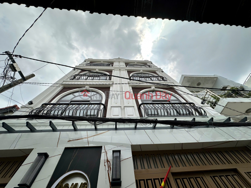 (Tin thật 100%) Bán tòa CHDV 192m2 x 37P tại Huỳnh Văn Nghệ - Dòng tiền 2,4 tỷ ~ 8,5%/năm Niêm yết bán