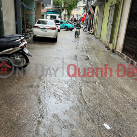 Chỉ 8.5 tỷ, Thái Thịnh-Đống Đa, Gần Phố, Dân Xây, Ở Ngay, 46m*5T. _0