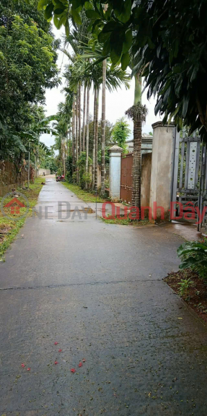 Chính chủ cần bán nhanh lô đất 2 mặt tiền, có sẵn nhà kiên cố, gần Quốc lộ 26 Niêm yết bán