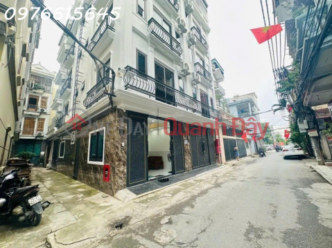 Siêu phẩm nhà đẹp 2 tầng Phú Diễn, gần UBND, DT 71m2, giá 15 tỷ 600tr có thương lượng chút _0