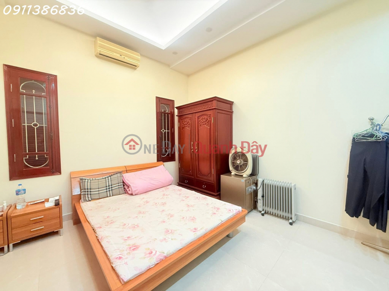 Land plot in Nghia Do, 68m², 5 floors, car access all around, beautiful house, high-class neighborhood, slightly over 36 billion VND., Vietnam Sales | đ 36.6 Billion