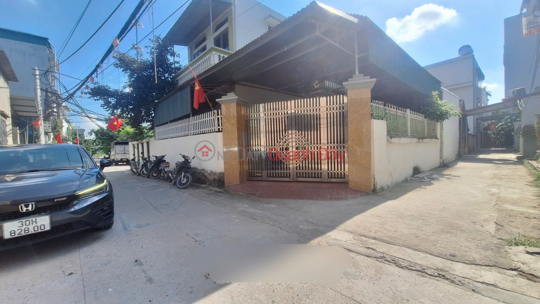 HOUSE FOR SALE C4 VIET HUNG DONG ANH - CAR PARKING AT DOOR - OVER 3 BILLION Vietnam | Sales, đ 3.5 Billion