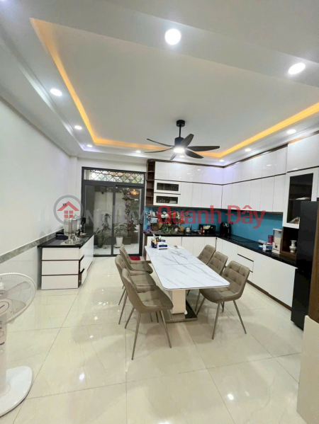Property Search Vietnam | OneDay | Nhà ở Niêm yết bán | Nhà 2 mặt tiền cạnh công viên thoáng mát, Đào Sư Tích, xem là thích ngay