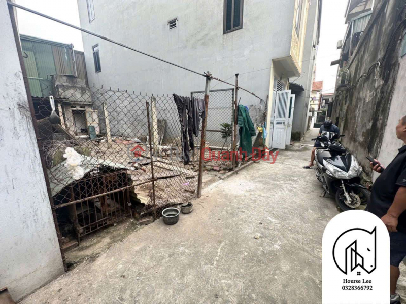 Cheap land for sale in Duong Ha, Gia Lam, small alley near market, school, area 43m2, only 1 billion 9, Vietnam, Sales | đ 1.9 Billion